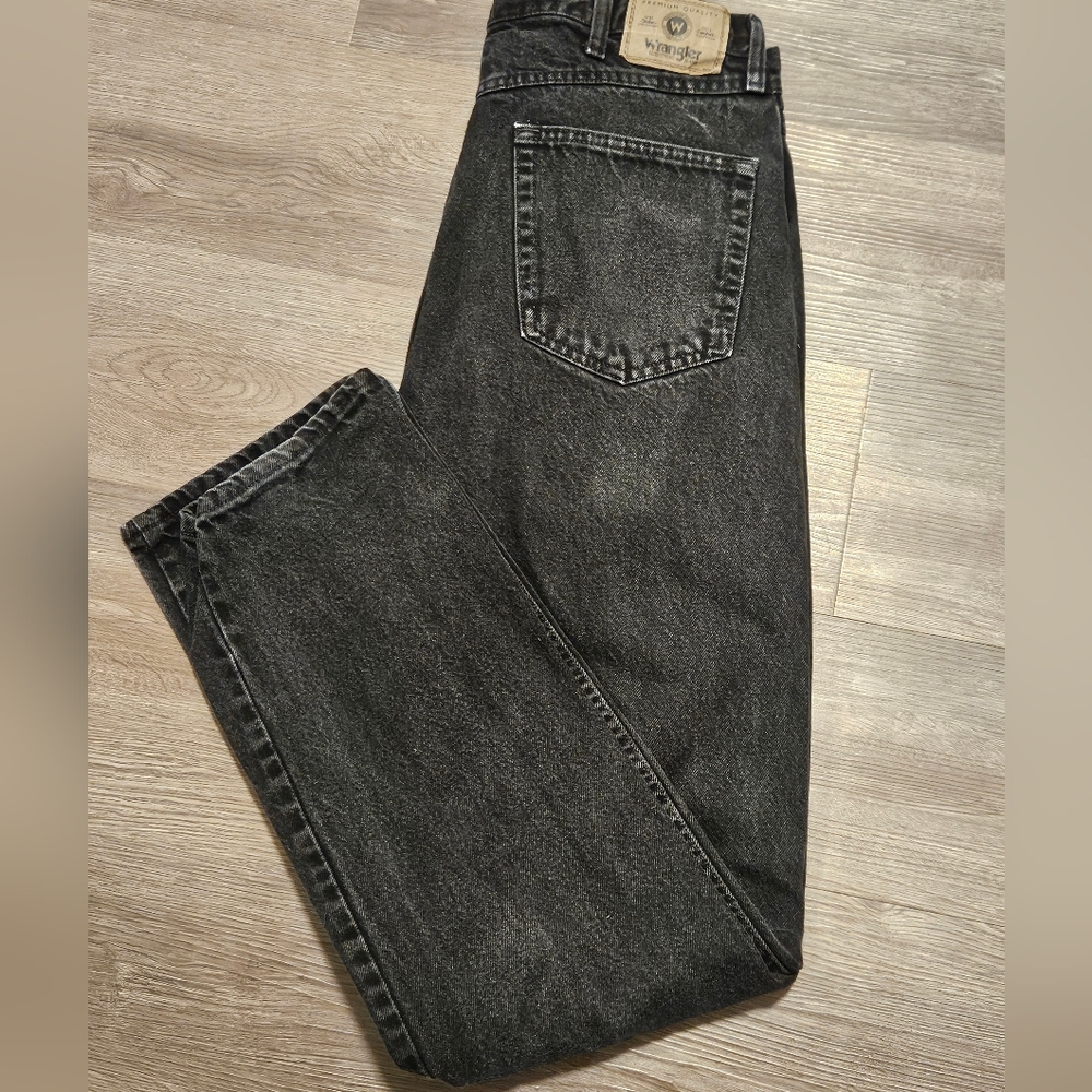 Men' Wrangler Black Jeans